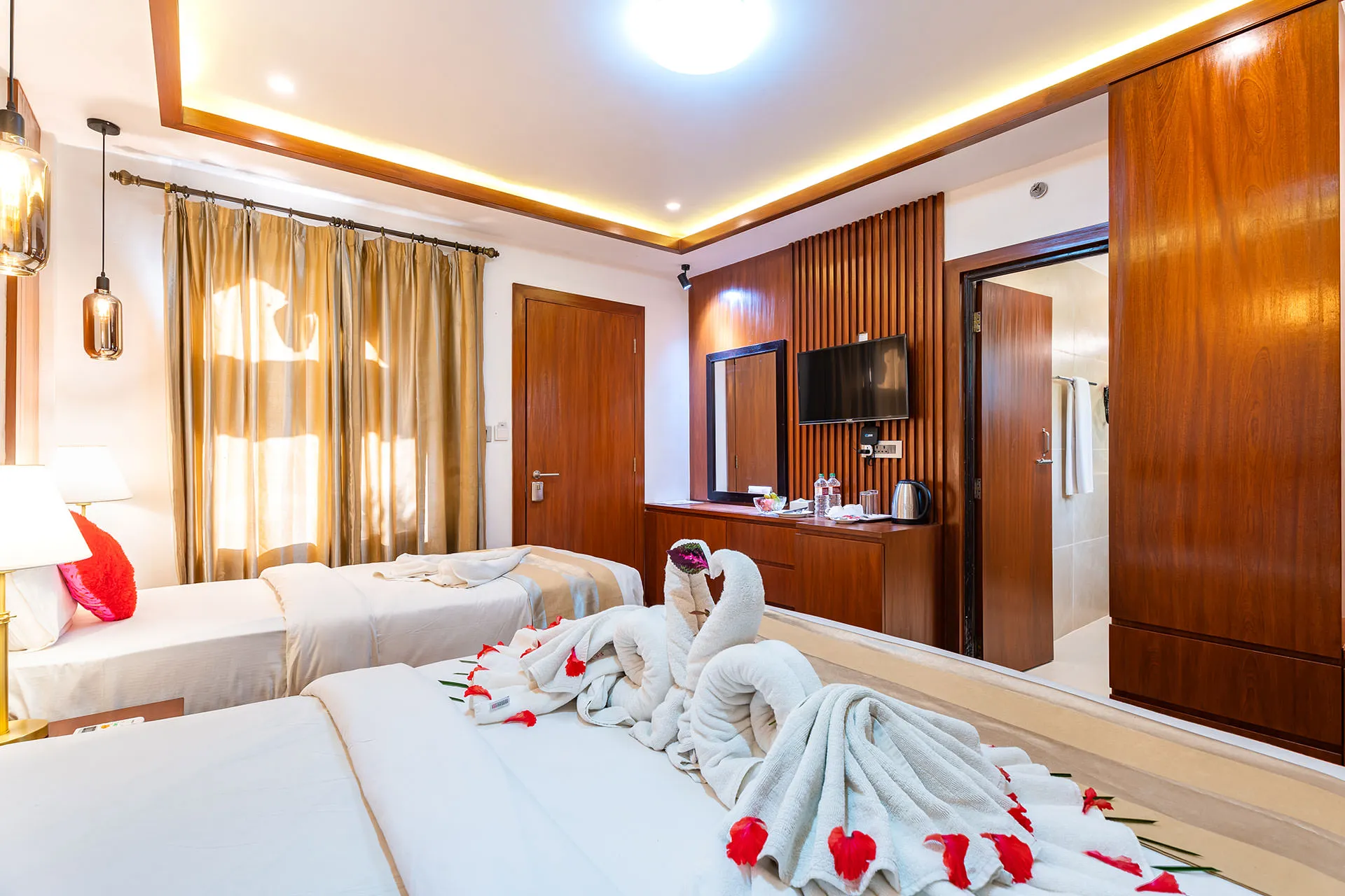 Premium  Room